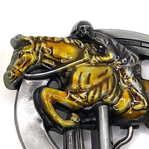 Equestrian-Inspired Horseshoe Belt Buckle — Great Statement Piece - Picture 6 of 9